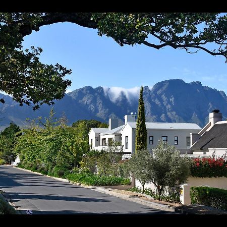 Apartamento Sorbonne 1 - No Loadshedding Franschhoek Exterior foto
